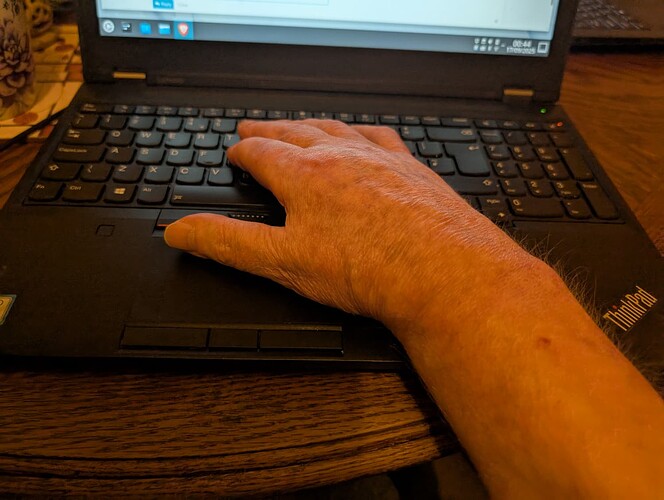 PXL_20250916_234454772